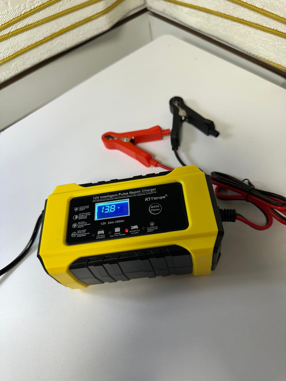 Cargador De Bateria De Pulsos 12v
